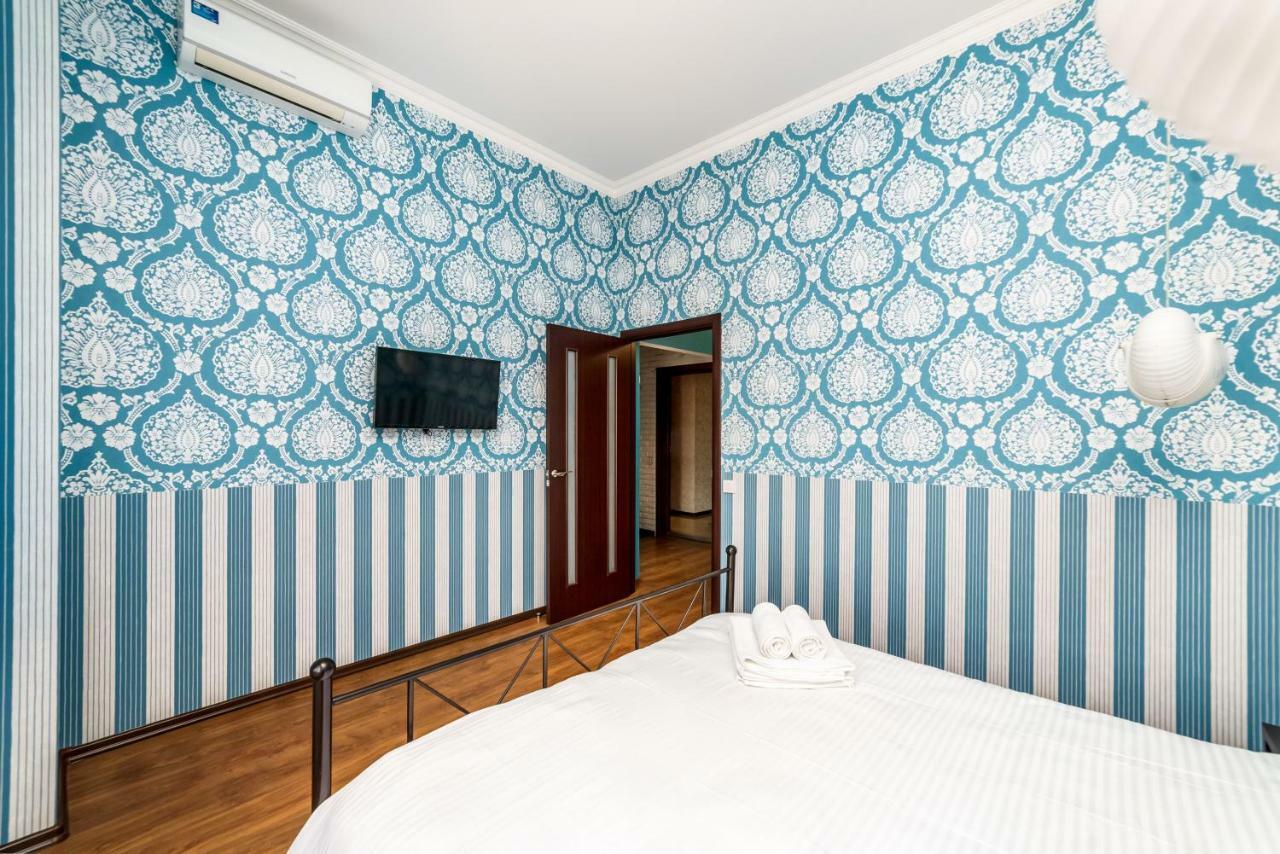 Stylish Apartment With A Balcony Overlooking The Park Odessa Eksteriør billede
