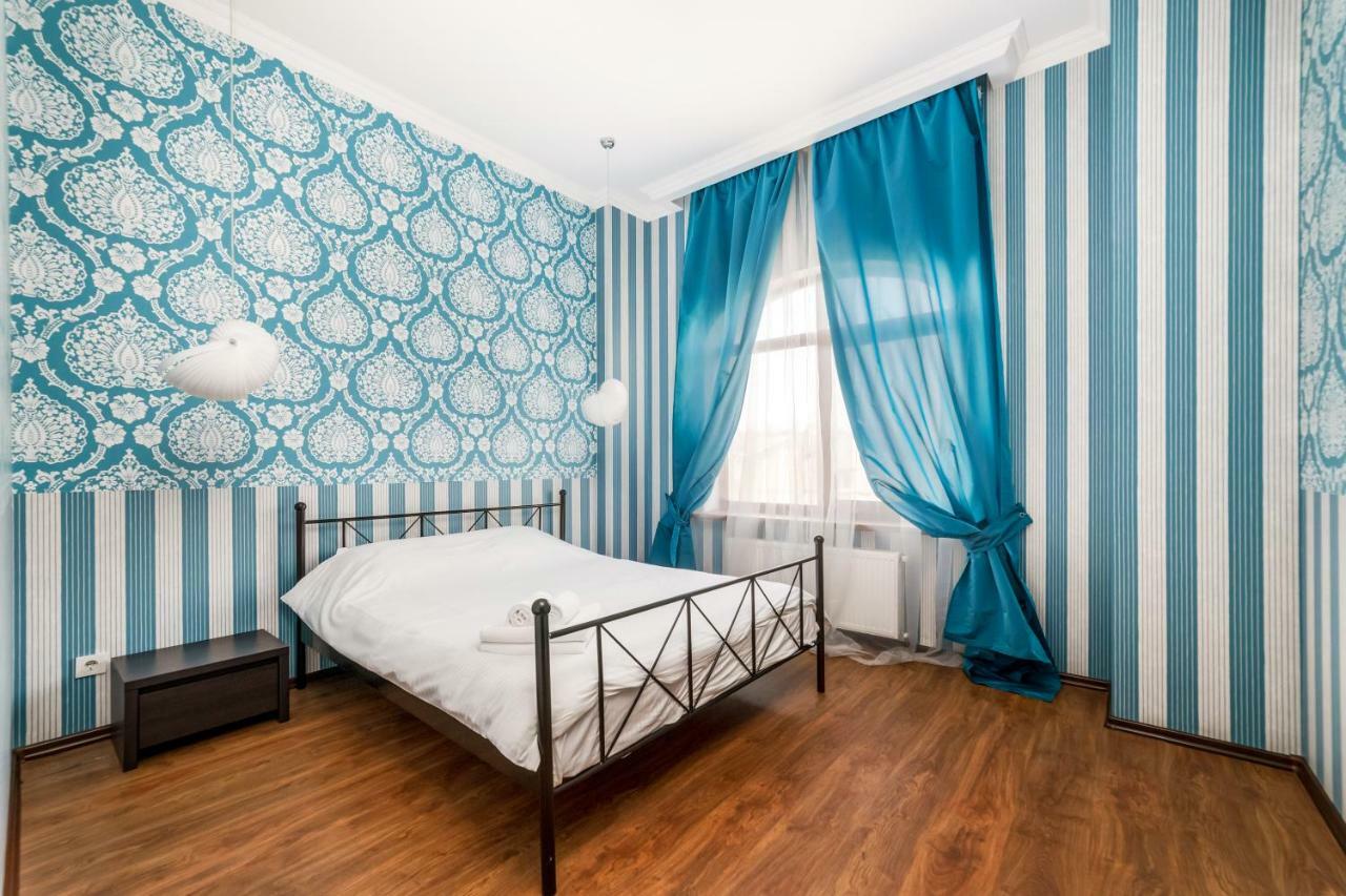Stylish Apartment With A Balcony Overlooking The Park Odessa Eksteriør billede